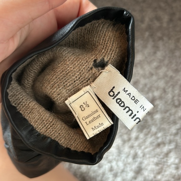 Black leather gloves - Picture 2 of 2